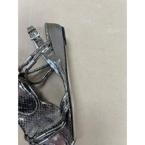 Stuart Weitzman Rolldown Metallic Micro-Wedge Sandals Size 6,5 shoes - Picture 4 of 8